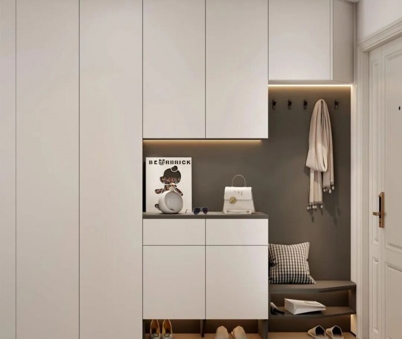 Small Entryway Panel Furniture Ideas: Space-Saving Tips
